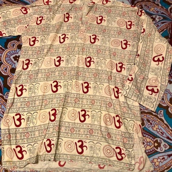 Egyptian Indian style 3rd eye long fitting shirt - Picture 9 of 9